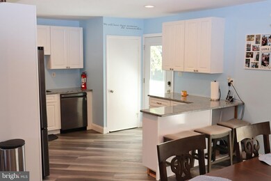 1053 Lexington Dr, Woodbury, NJ 08096 - photo 7