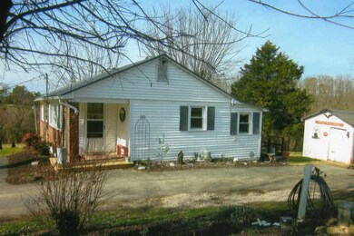 674 Bailey Rd, Fort Defiance, VA 24437 - photo 3