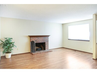 10325 SW 130th Ave, Beaverton, OR 97008 - photo 3