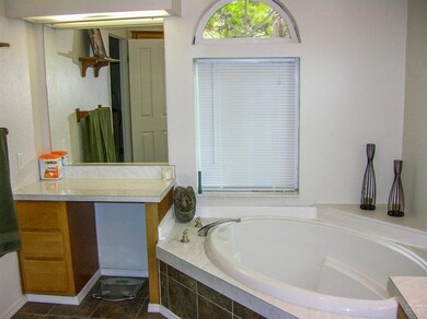 17345 Scaup Dr, Bend, OR 97707 - photo 6