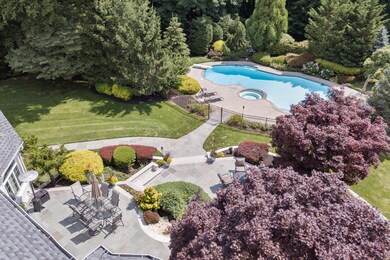 3 Raintree Ct, Holmdel, NJ 07733 - photo 3