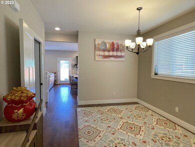 13926 SE Falcon Ave, Clackamas, OR 97015 - photo 6