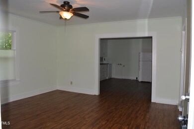 722 N 3rd Ave, Siler City, NC 27344 - photo 6