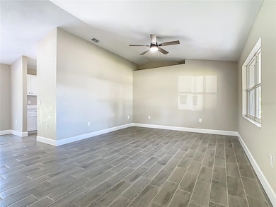 6610 Chippendale Rd, Lakeland, FL 33809 - photo 5