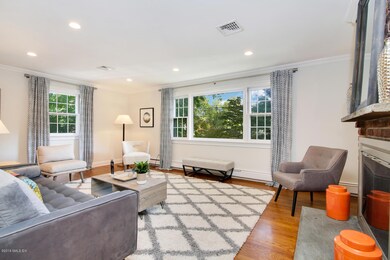 8 Marks Rd Greenwich CT 06878-large-021-