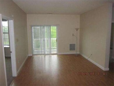 Spicket Commons unit 413, Methuen, MA 01844 - photo 4