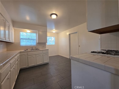 220 S Pannes Ave unit 1, Compton, CA 90221 - photo 4