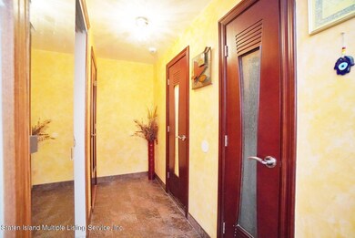 24 Peare Place, Staten Island, NY 10312 - photo 5