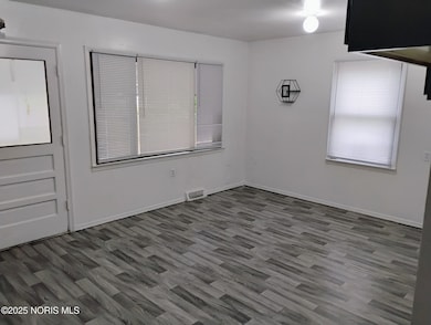 5509 Clover Ln, Toledo, OH 43623 - photo 3