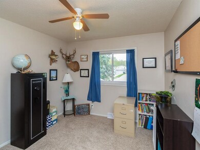 255 Wiley Blvd NW, Cedar Rapids, IA 52405 - photo 7