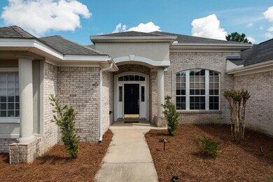 308ClubhouseDriveEast_20180403_043