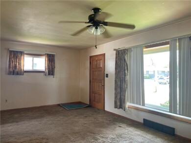 3218 W 24th St, Erie, PA 16506 - photo 7