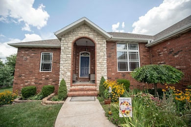 1731 E Blockage Ct (99)