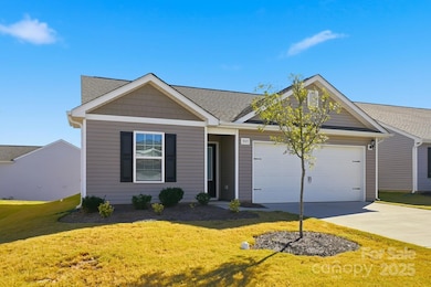 907 Morien St, Richburg, SC 29729 - photo 2
