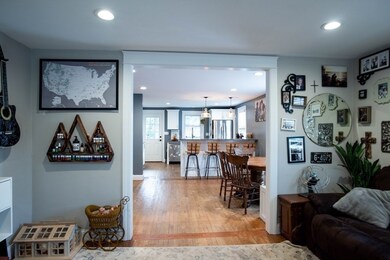 290 Wilbur Ave, Swansea, MA 02777 - photo 2