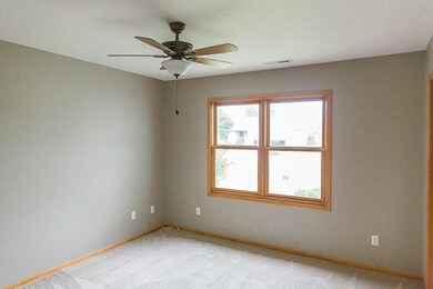 1004 Abbey Ln, Bluffton, IN 46714 - photo 6