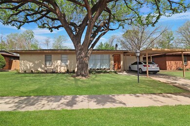 8017 Laura St, North Richland Hills, TX 76180 - photo 2