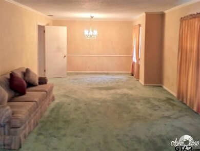 119 119 Samuel, Tyler, TX 75701 - photo 2
