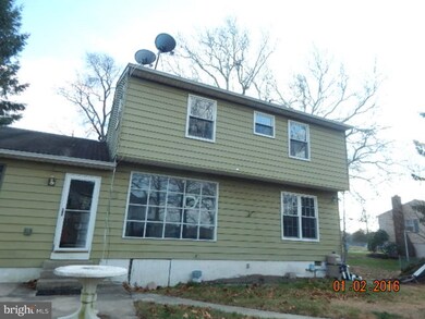 611 Fountain Ave, Burlington, NJ 08016 - photo 2