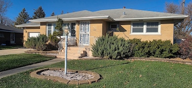 523 8th St, Chicago Heights, IL 60411 - photo 2