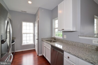 22611 Blue Elder Terrace unit 301, Ashburn, VA 20148 - photo 3