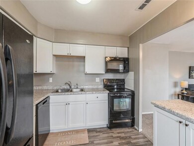 121 W Washington St, Colfax, IA 50054 - photo 7