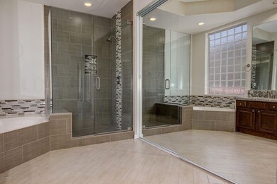 Masterbathroom