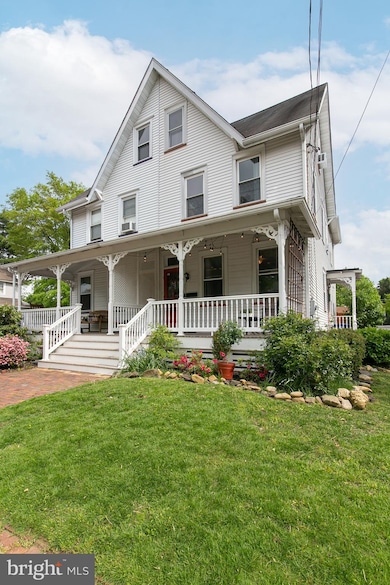 250 W 2nd St, Moorestown, NJ 08057 - photo 2