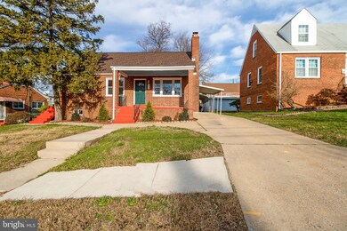 706 Sheridan St, Hyattsville, MD 20783 - photo 2