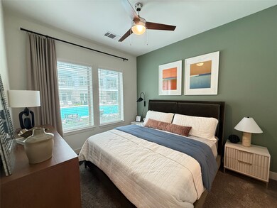 641 W Crosstimbers St unit 1-605, Houston, TX 77018 - photo 7