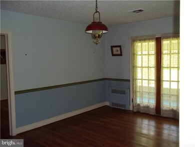 211 Marlton Rd, Pilesgrove, NJ 08098 - photo 7