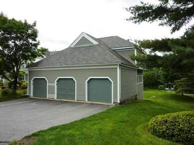 45 Ledgewood Hills Dr unit U339, Nashua, NH 03062 - photo 2