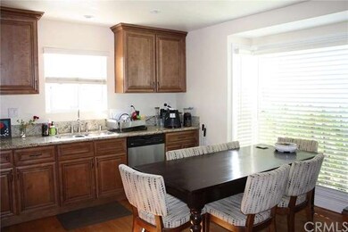 Eat in Kitchen with Bay Window