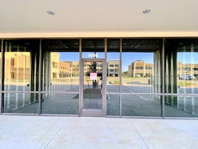 4899 Highway 6 unit 103E, Missouri City, TX 77459 - photo 3