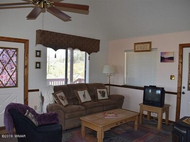 003_Living Room