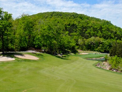 16 Fairway with pole