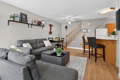 4065 Wilshire Cir unit 8, Saint Paul, MN 55126 - photo 4