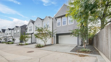 802 Berry Sage Ln, Houston, TX 77022 - photo 2