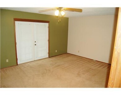907 N Wren Dr, Rogers, AR 72756 - photo 7