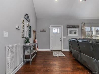 144 Hidden Knoll Dr, Hendersonville, NC 28792 - photo 6