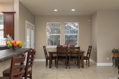 63217 Logan Ave (6 of 25)