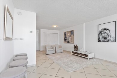 Aquasol unit 7A, Miami Beach, FL 33141 - photo 4