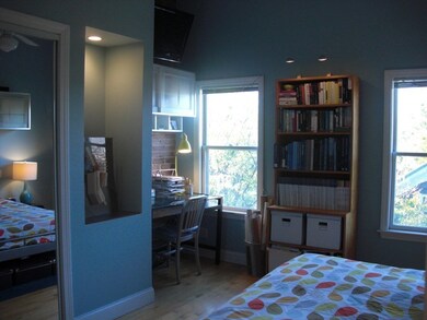 102 Hampshire St unit 4, Cambridge, MA 02139 - photo 6