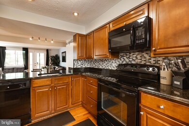 4211 Thistlewood Terrace, Burtonsville, MD 20866 - photo 3