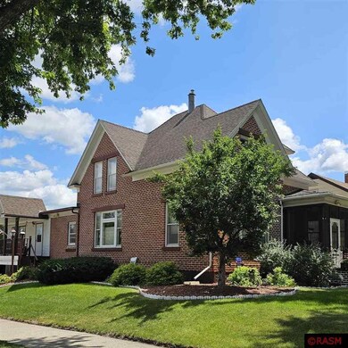 526 526 N State St, New Ulm, MN 56073 - photo 3