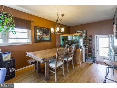 3763 Susan Ln, Brookhaven, PA 19015 - photo 4