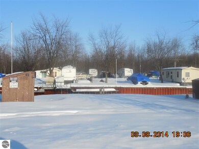 #136 Sleepy Oaks, Au Gres, MI 48703 - photo 3