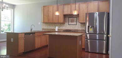 9108 Marlove Oaks Ln, Owings Mills, MD 21117 - photo 7