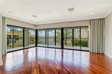 1301 7th St S unit 203, Naples, FL 34102 - photo 3