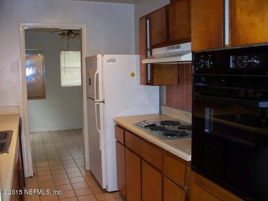 5805 Buckley Dr, Jacksonville, FL 32244 - photo 3